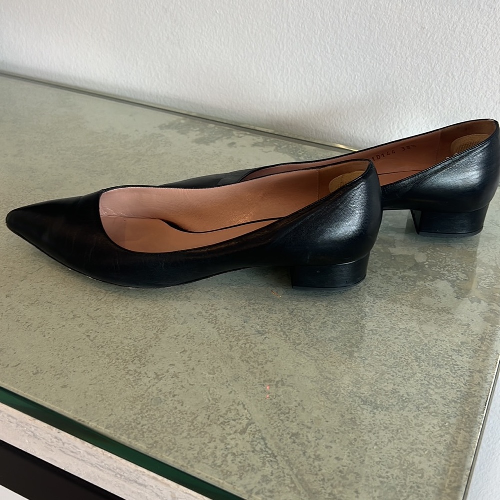 Vintage Giorgio Armani low heels